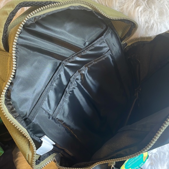 Swiss backpack - Picture 10 of 11